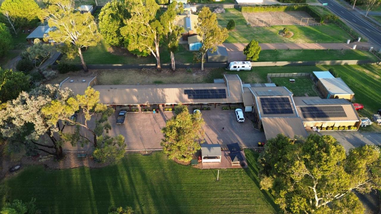 Tatura Country Motel מראה חיצוני תמונה